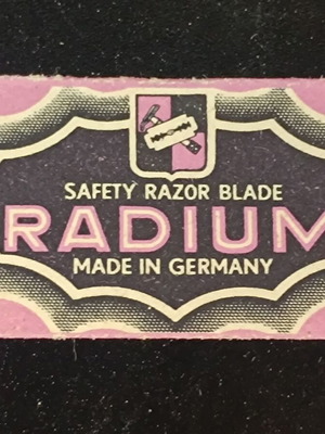 Vintage razor new, collectible