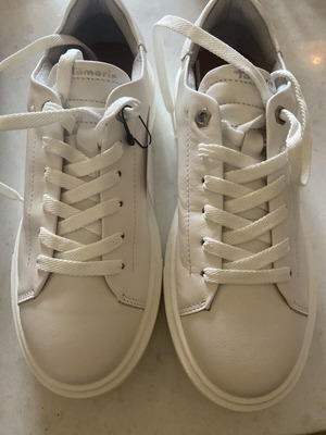 Tamaris unisex sneakers size 39 white new