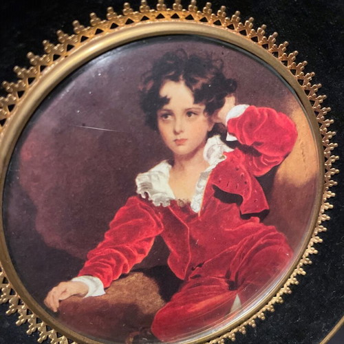 Decorative frames with Renaissance portraits set of 2, like new