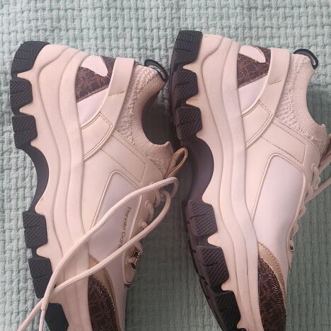 Renato Garini women's chunky sneakers wedges size 39 used, white with animal print