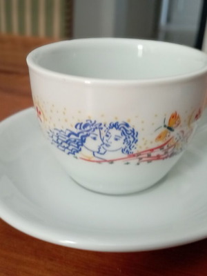 Collectible porcelain coffee set with designs by painter G. Stathopoulos, like new