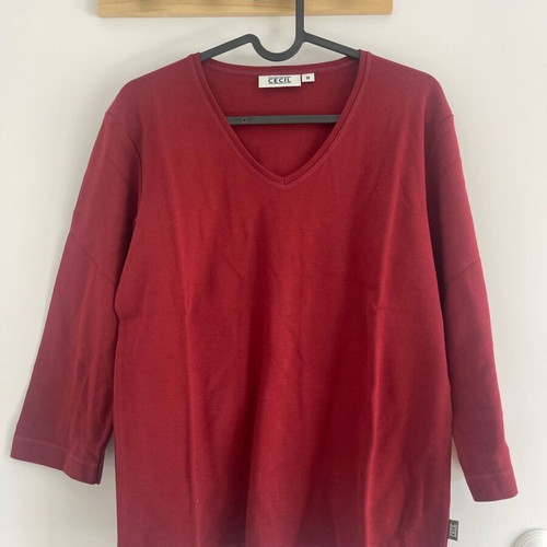 Cecil blouse size M red new with 3/4 sleeves