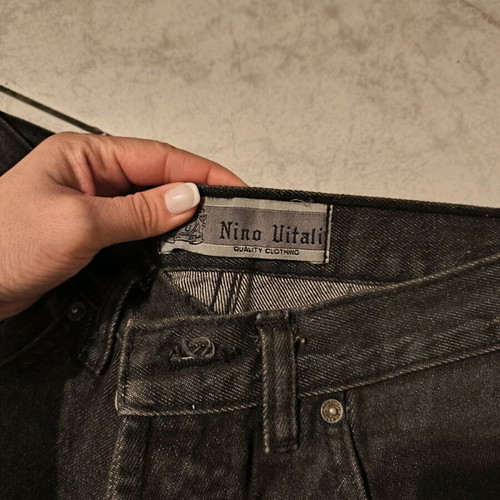 Nino Vitali men's black denim pants with buttons used size M