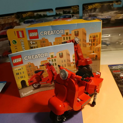 Lego Vespa 40517 Creator retired set like new