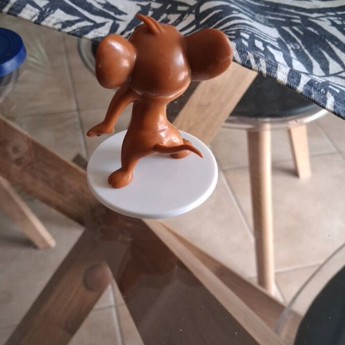 Tom and Jerry figure like new