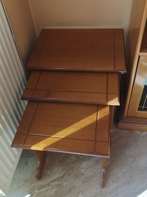 Τραπεζάκια σαλονιού σαν καινούργια, σετ 3