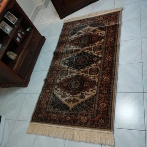 Biokarpet vintage wool and silk rug like new