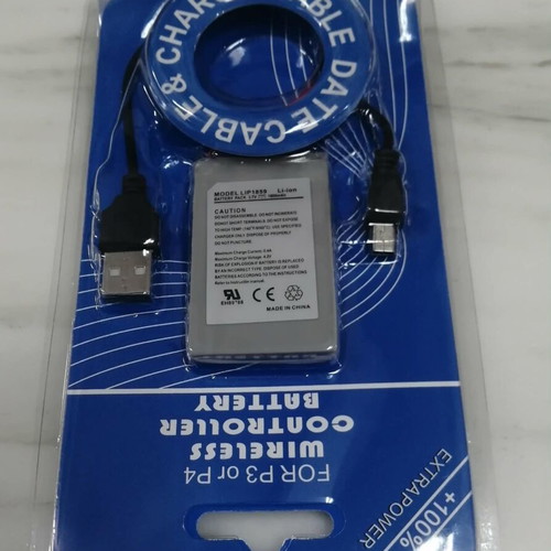 Rechargeable battery pack with charging cable for PS3-PS4 controllers new
