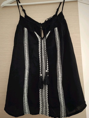 Tally Weill women's blouse used with open back, XS