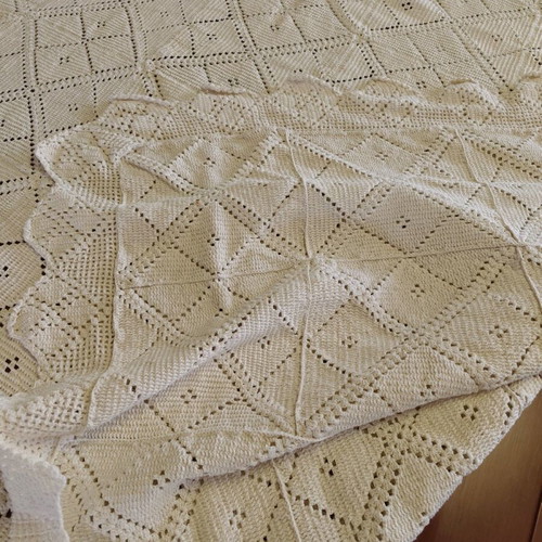 Knitted handmade blanket 200x250 used, beige