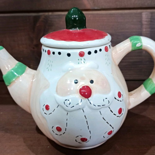 Vintage Christmas teapots set of 2, new