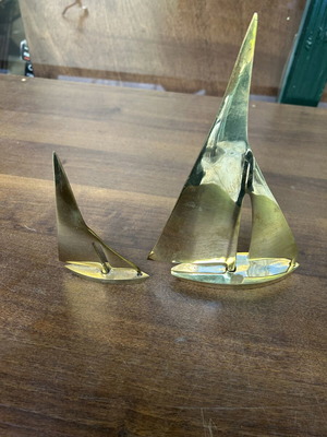 Brass sailboat set