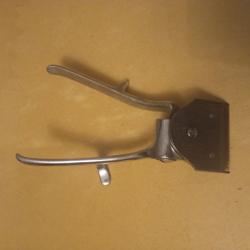 Hair Clipper used, old manual model