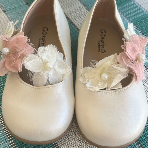 Gorgino baptism leather ballerinas like new, size 21