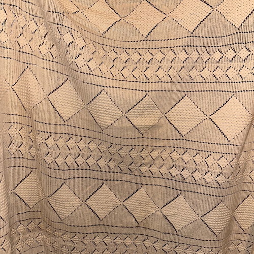 Handmade knitted blanket ecru with geometric pattern, like new