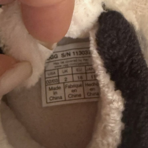 UGG baby boots size 18 like new with panda design