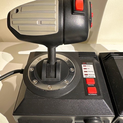 Squadron Commander Quickshot QS-202 vintage joystick like new for Windows 95
