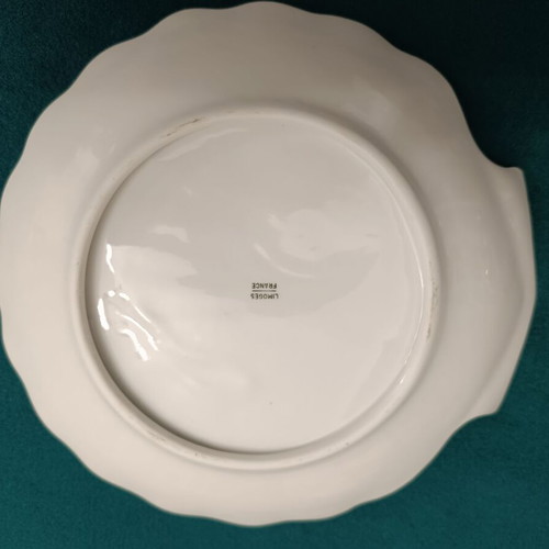 Limoges decorative plate like new, The old trades of Paris