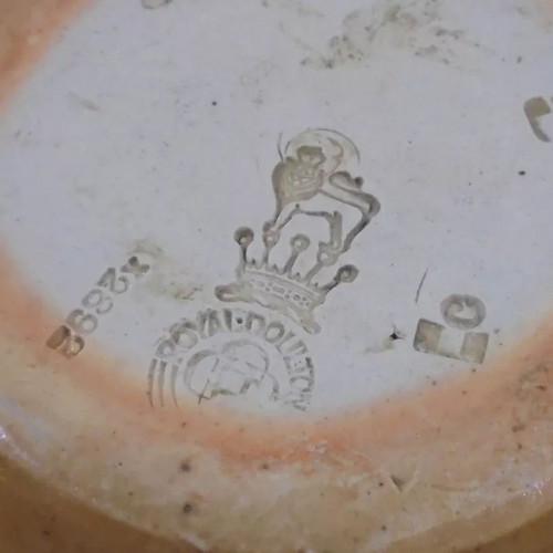 Dewar's Scotch Whisky Royal Doulton old advertising ceramic jug