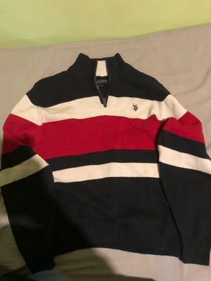 Polo Assn sweater like new, multicolor, size XL