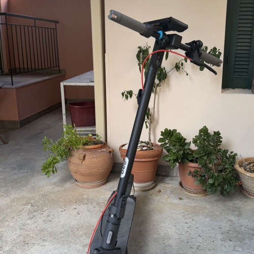 Xiaomi Scooter 5 Pro with Front and Rear Suspension