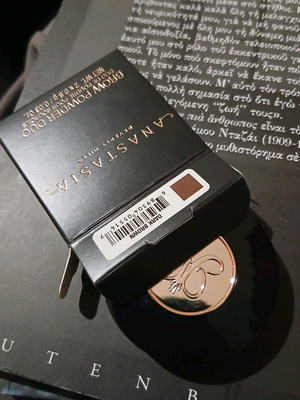 Anastasia Beverly Hills Brow Powder Duo new, shade dark brown