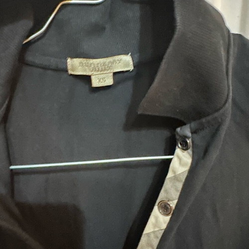 Burberry women's T shirt like new, size XS