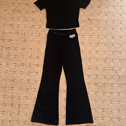 Girls' set 6-8 years black rib used like new