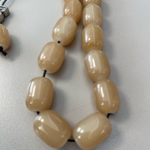 Collectible worry beads like new with dark beige glass beads 22 cm