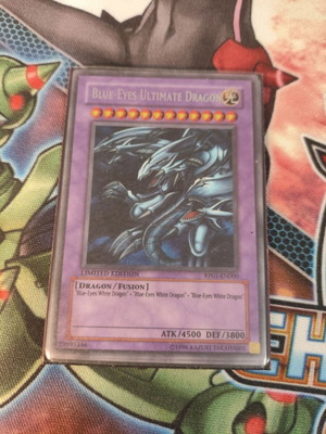 Blue-Eyes Ultimate Dragon Yu-Gi-Oh! card like new, Secret Rare RP01