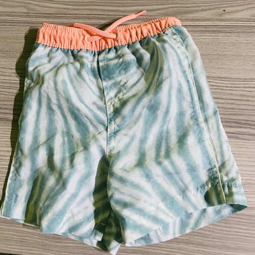 Orchestra baby swimsuits like new, set of 2 for 9 and 12 months
