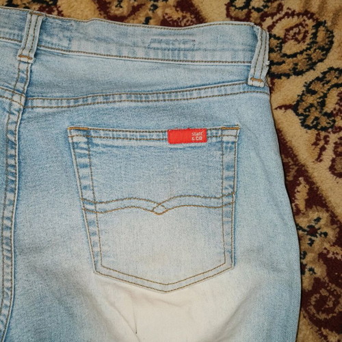 Flared jeans used, size L, fits medium-large