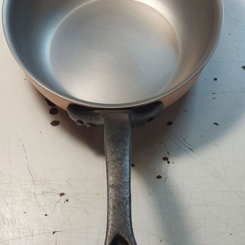 FALK copper sauté pan like new with 18 cm lid