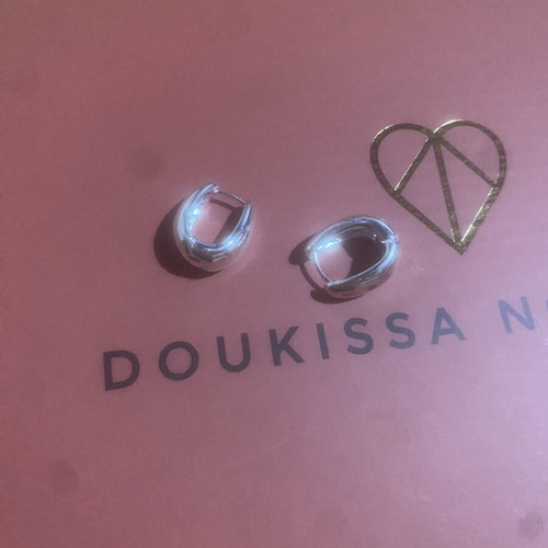 Women's earrings silver color new