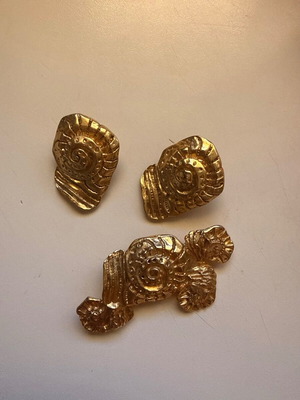 Handmade earrings and brooch set, clip-on earrings, gold tone