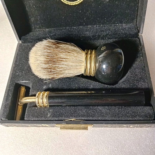 Vintage Arca Astucci shaving case like new, Italian luxury brand