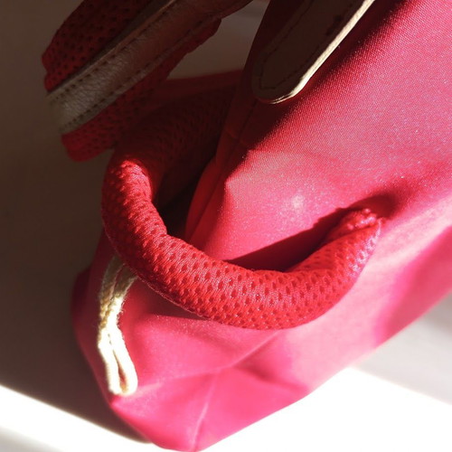 Crisano by Hunter shoulder bag like new, red and beige