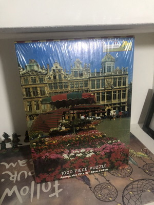 Chad Valley Grand Squares Brussels Puzzle sealed, 1000 pieces