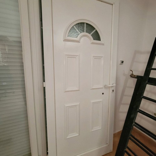 Exterior door without frame like new, 0.95x2.20 meters