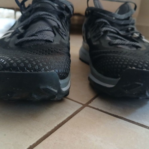 Nike React Trail shoes like new, size 44.5, athletic