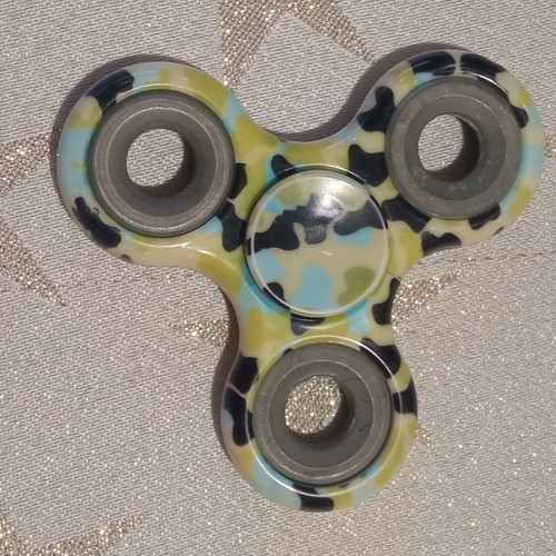 Spinner like new without box