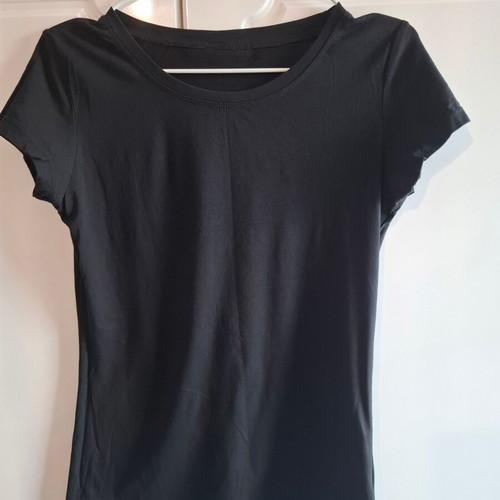 Basic black cotton t-shirt women S/M new wardrobe essential
