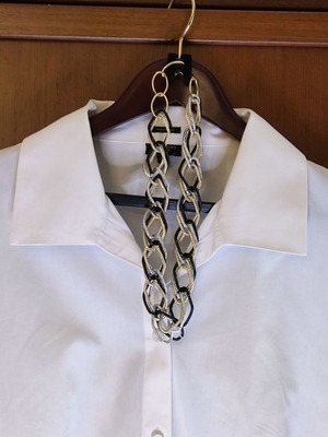 Statement necklace triple chain new, gold silver black