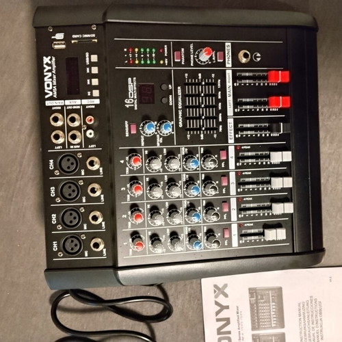 Vonyx AM5A self-powered mixer 2×500W new