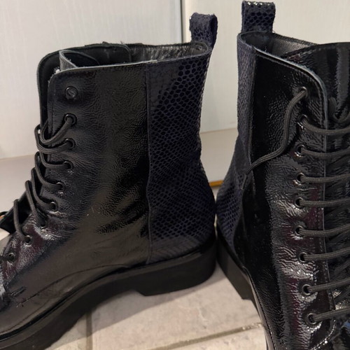 Baboulas leather ankle boots size 37 like new, black
