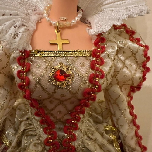 Barbie Elizabethan Queen used collectible from Mattel 1994