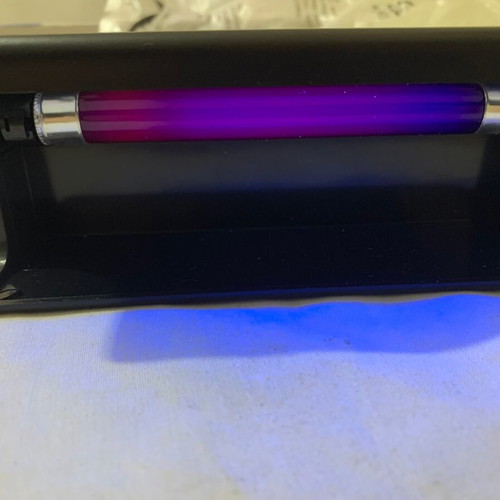 Counterfeit detector like new