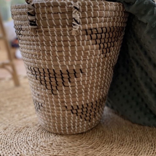 Rattan baskets with geometric shape