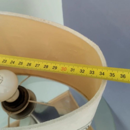 Table lamp with oval beige shade and black details like new