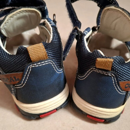 Oscal sandals used, size 20 for boys